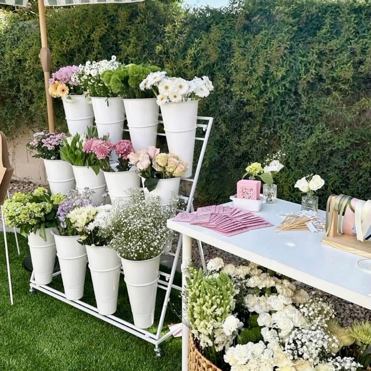 Blooming Moments LLC Flower Bar in Bakersfield